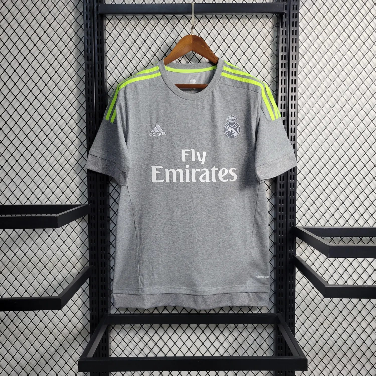 15-16 Real Madrid Away Retro 