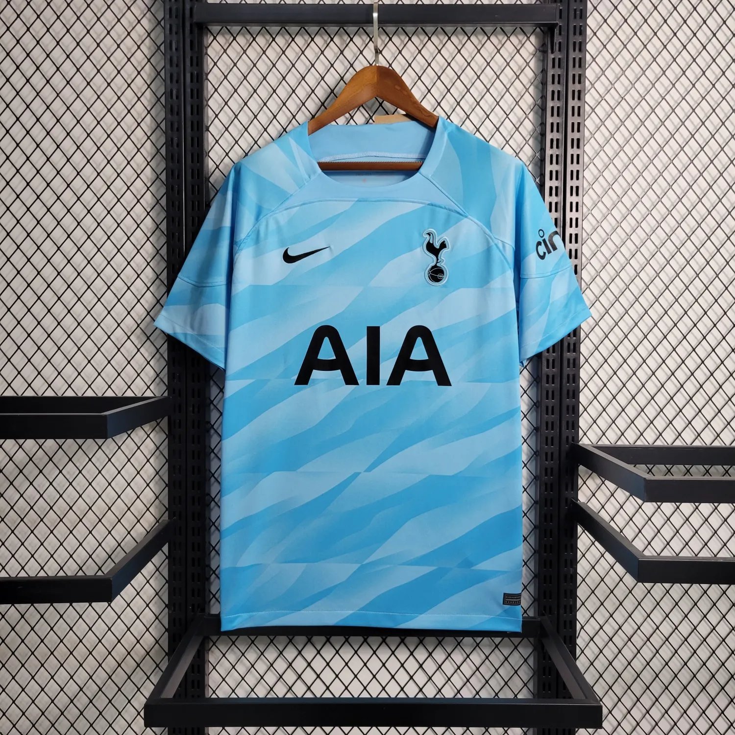 23-24 Tottenham Hotspur Goal Keeper Fan Version 
