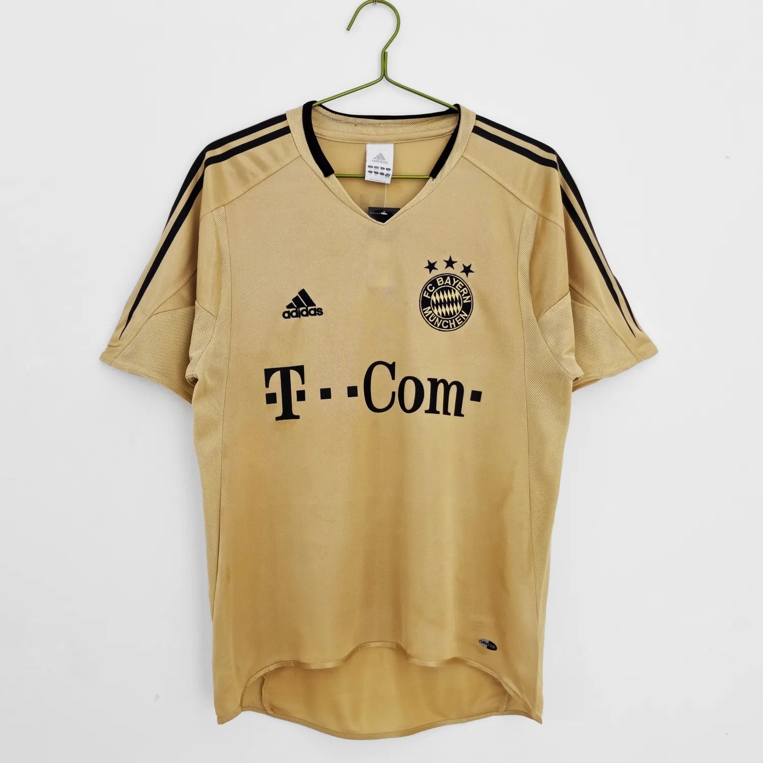 2004-05 Bayern Munich Away Retro 