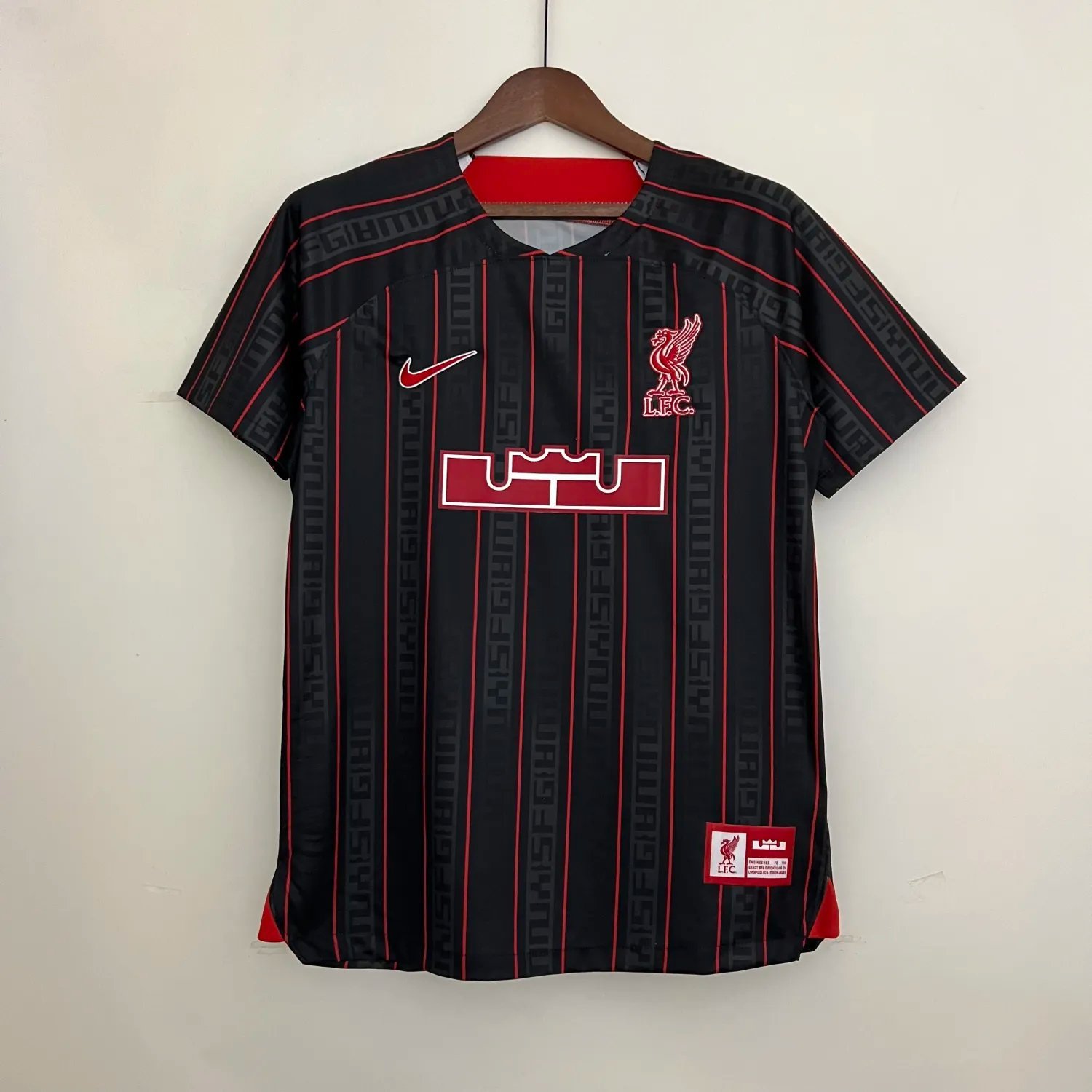 23-24 Liverpool Black x JAMES Fan Version 