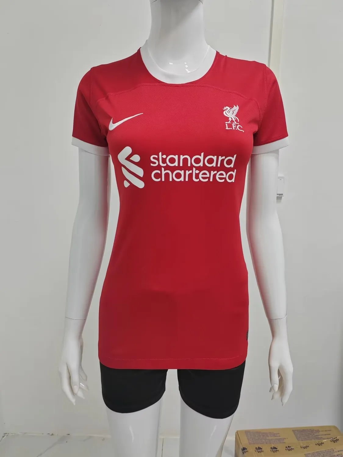 23-24 Liverpool Home Woman 