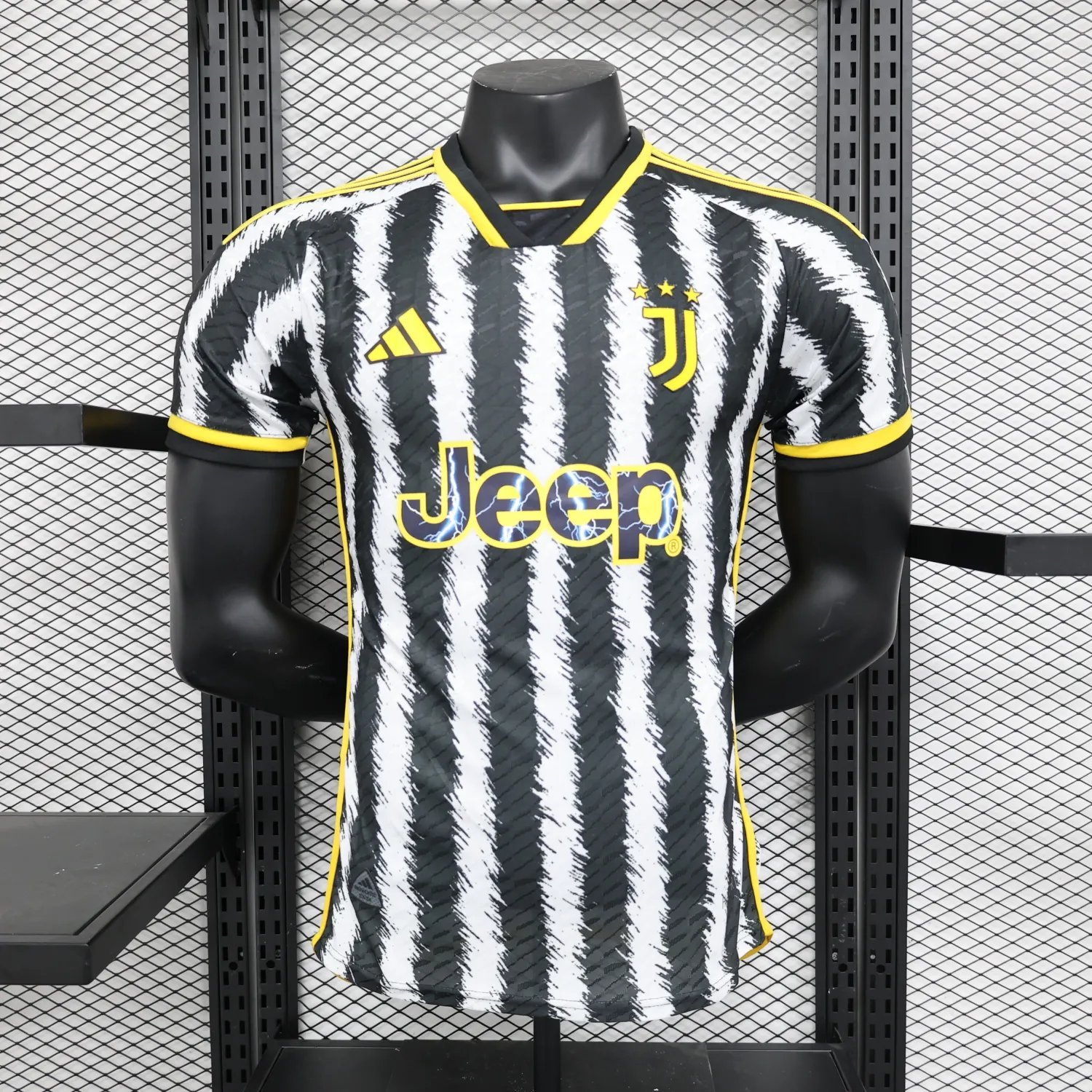 23-24 Juventus Home Player Version