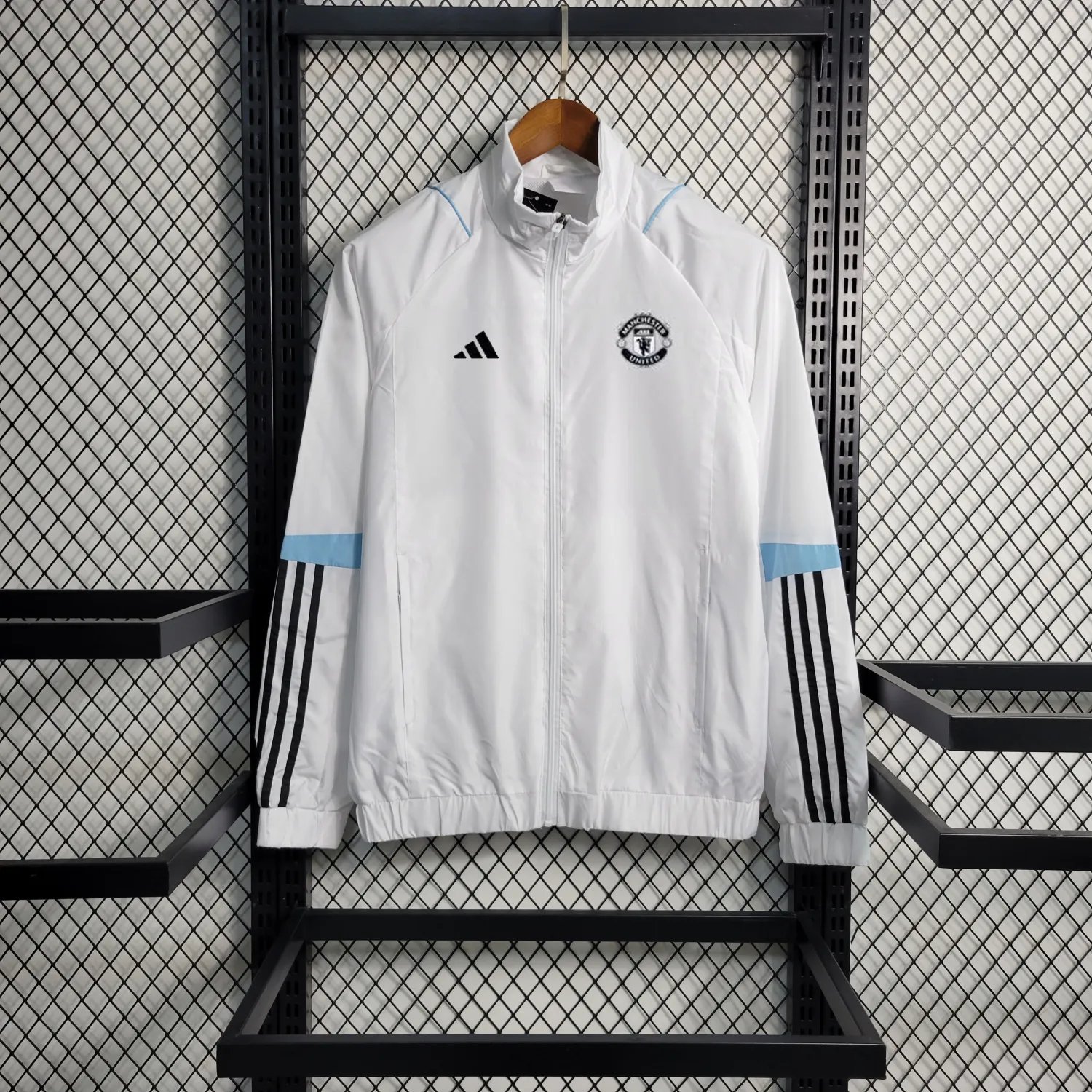 23-24 Manchester United White Windbreaker 