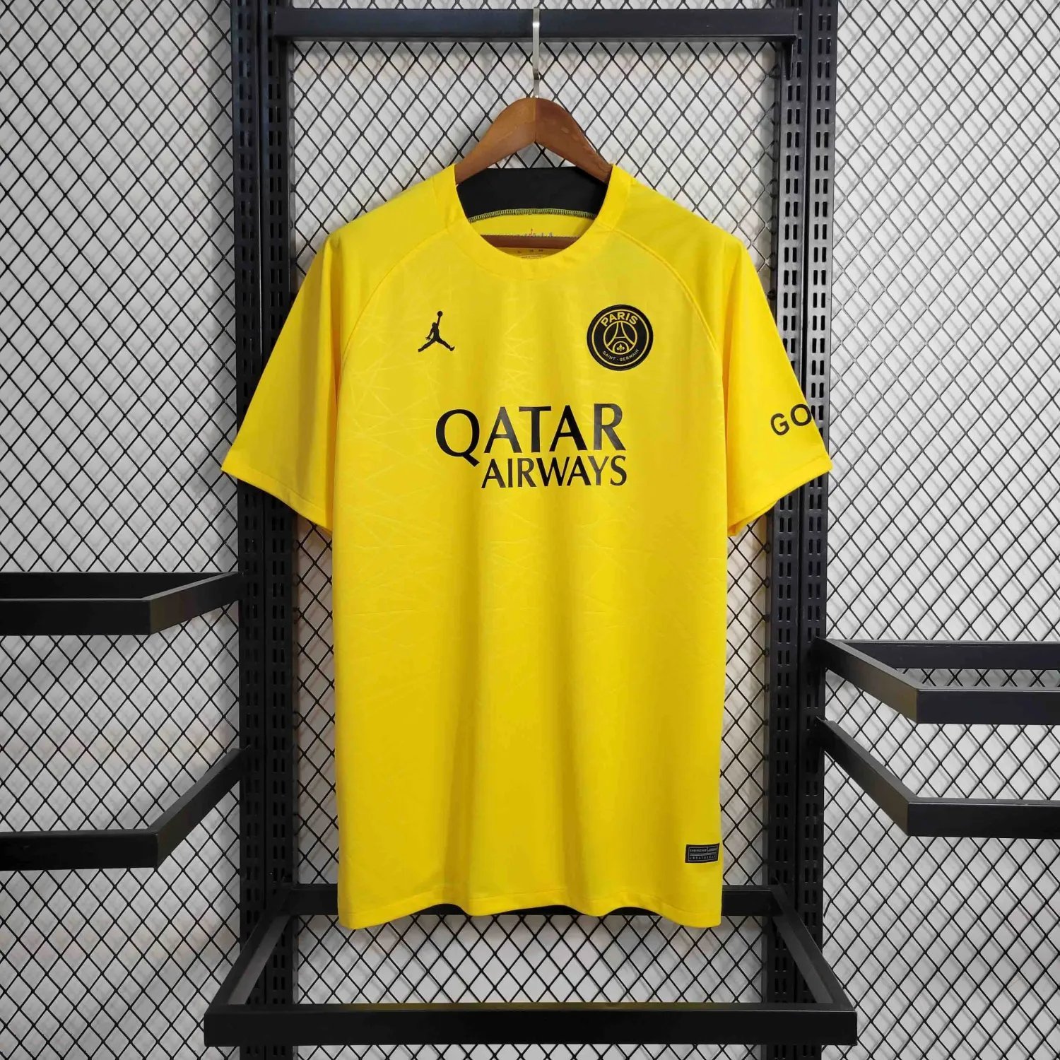 23-24 PSG Yellow Fan Version 