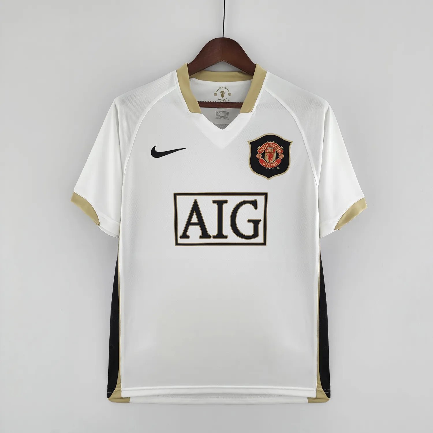 06-07 Manchester United Away Retro 