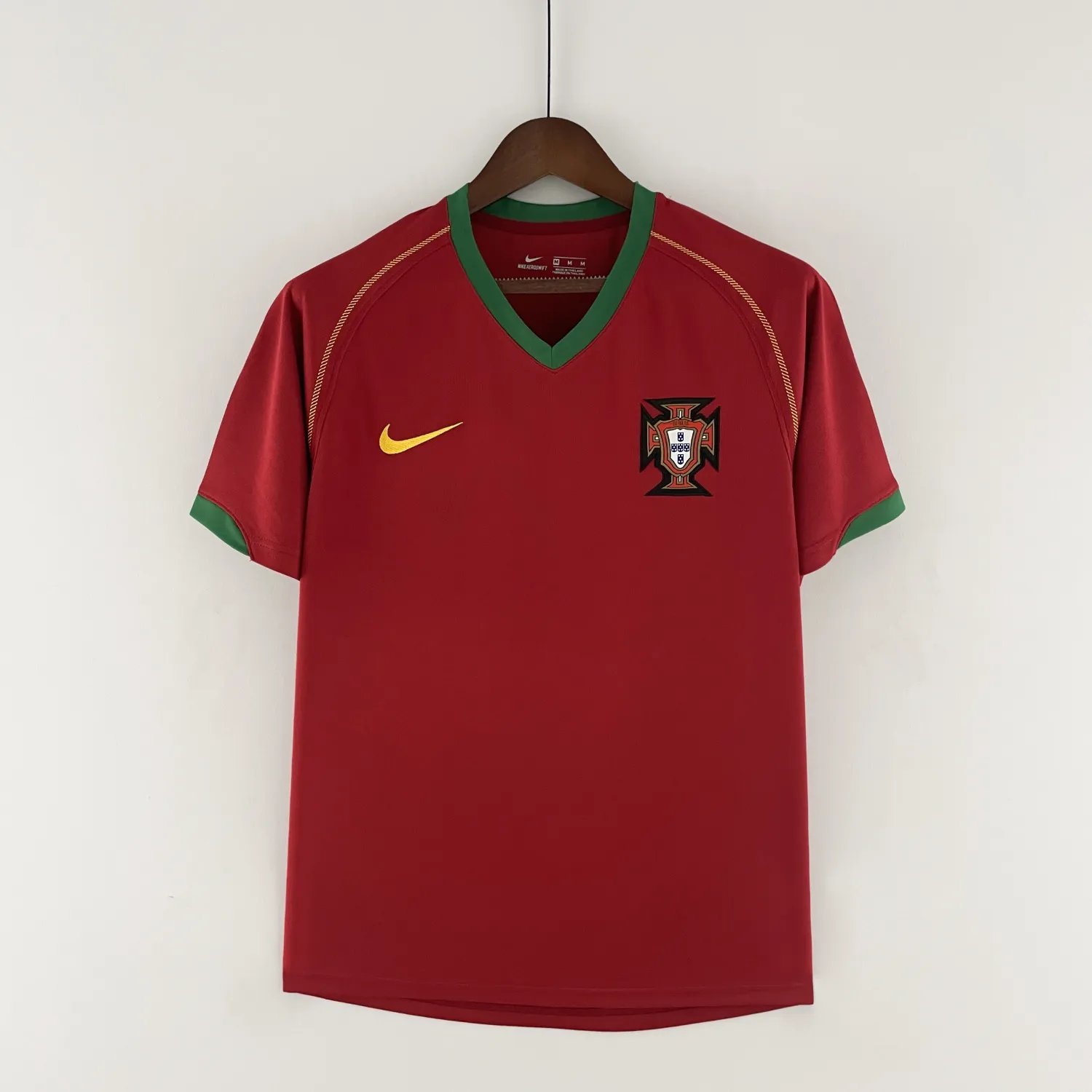 2006 Portugal Home Retro 