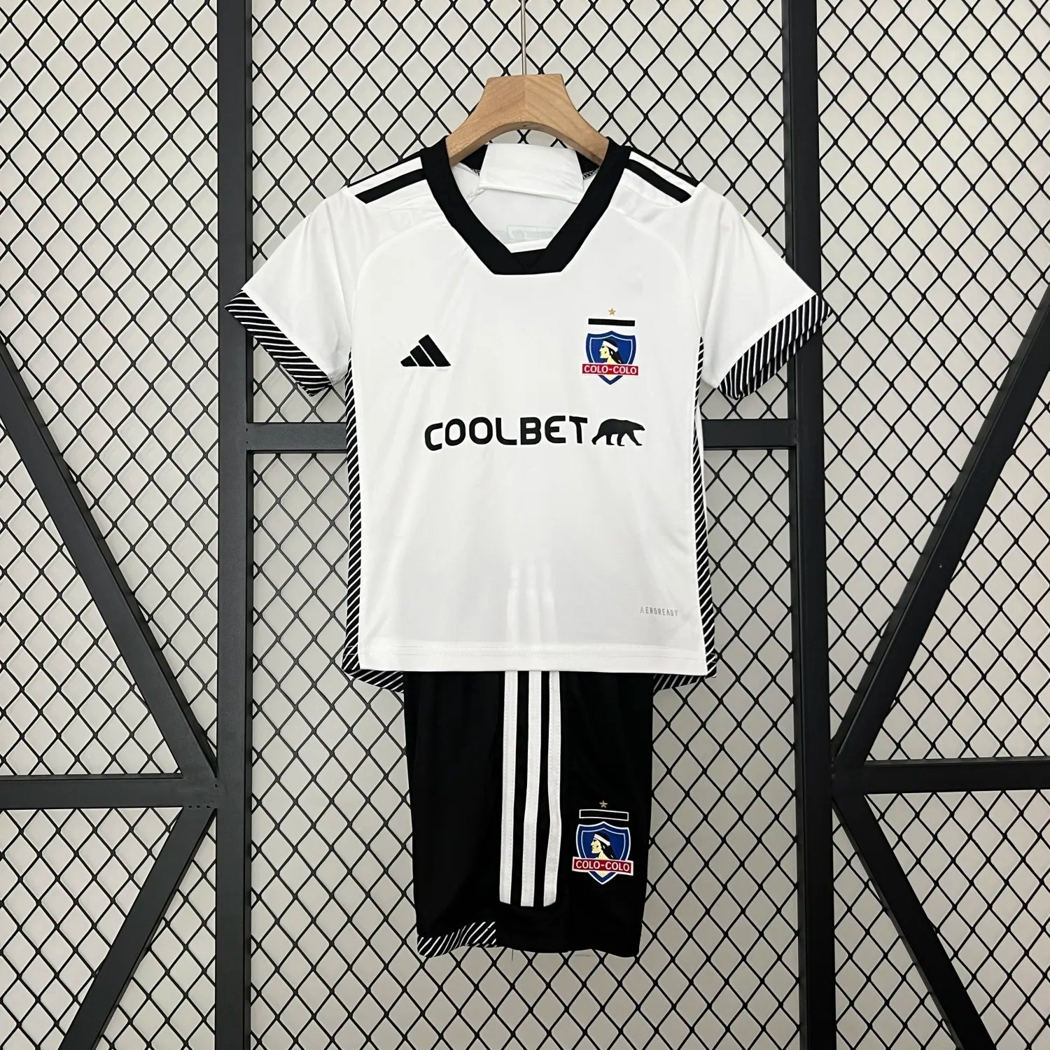 24-25 Colo Colo Home Kids Kit
