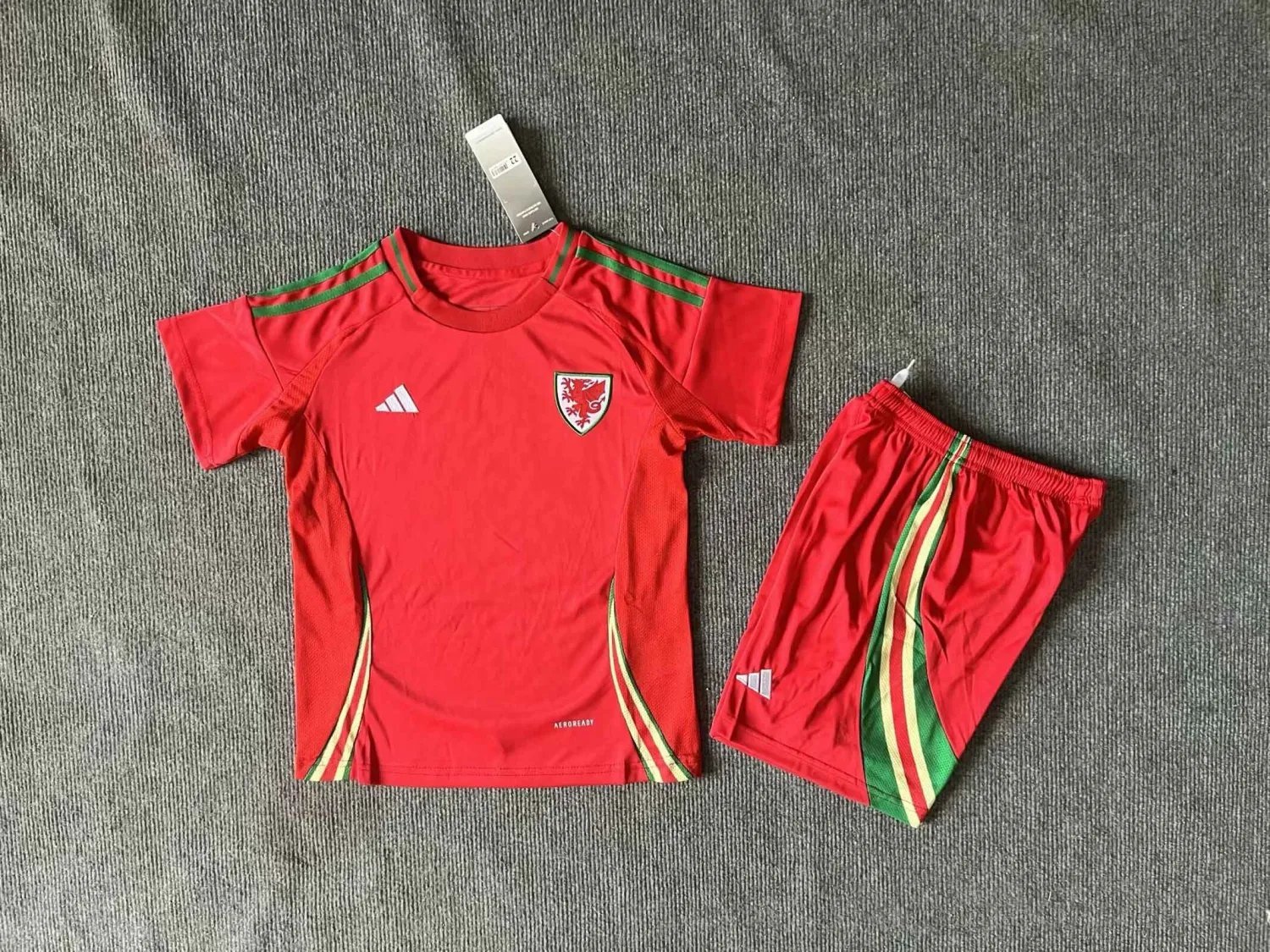 2024 Wales Home Kids Kit