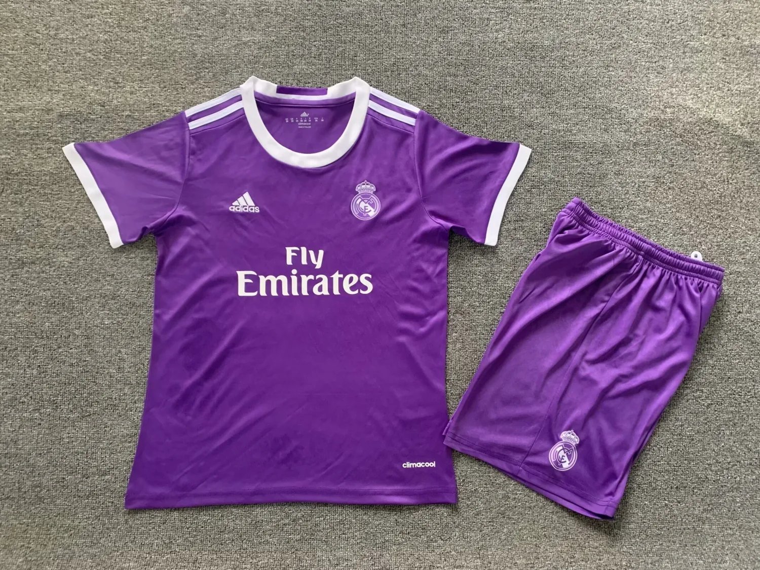 Retro 16-17 Real Madrid Away Kids Kit