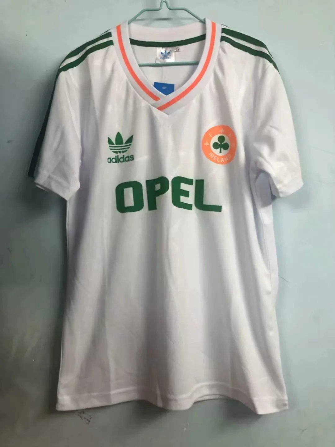 Republic of Ireland White Retro 