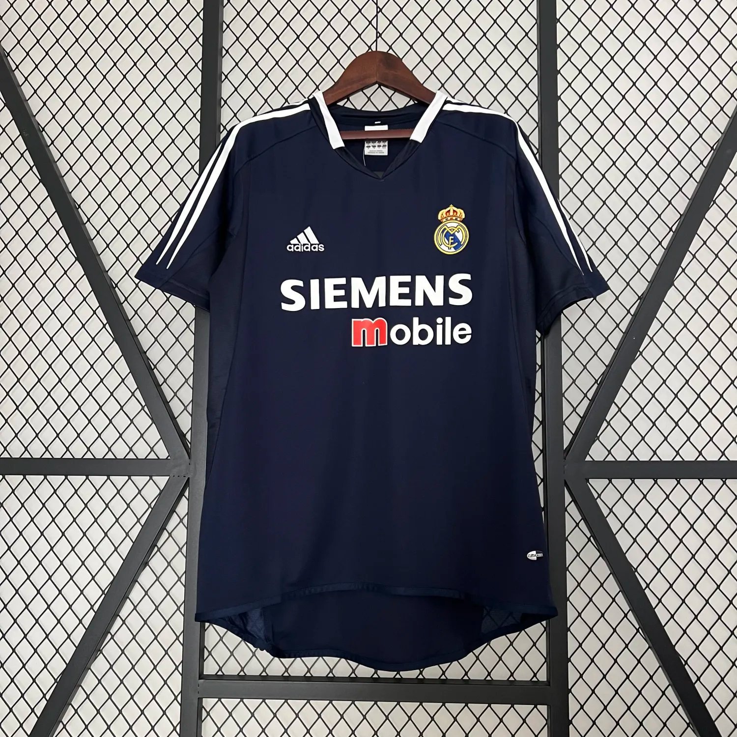 2004-05 Real Madrid Away Retro 