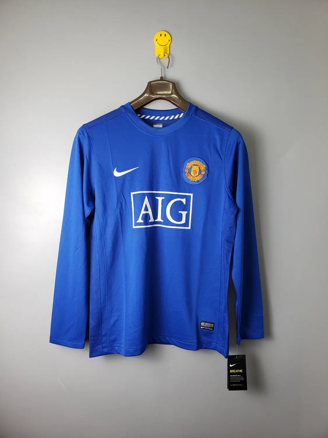 08-09 Manchester United Blue Long Sleeve Retro 