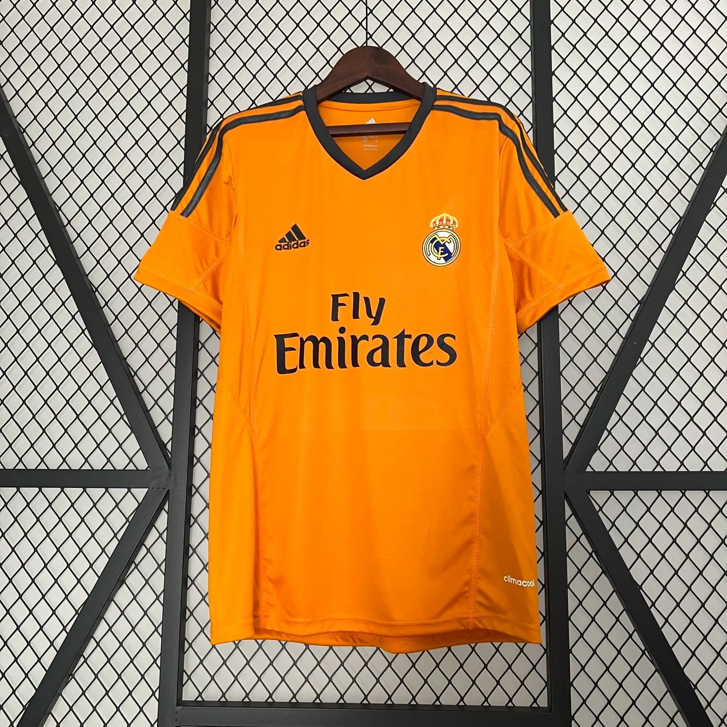 2013-14 Real Madrid Third Retro 