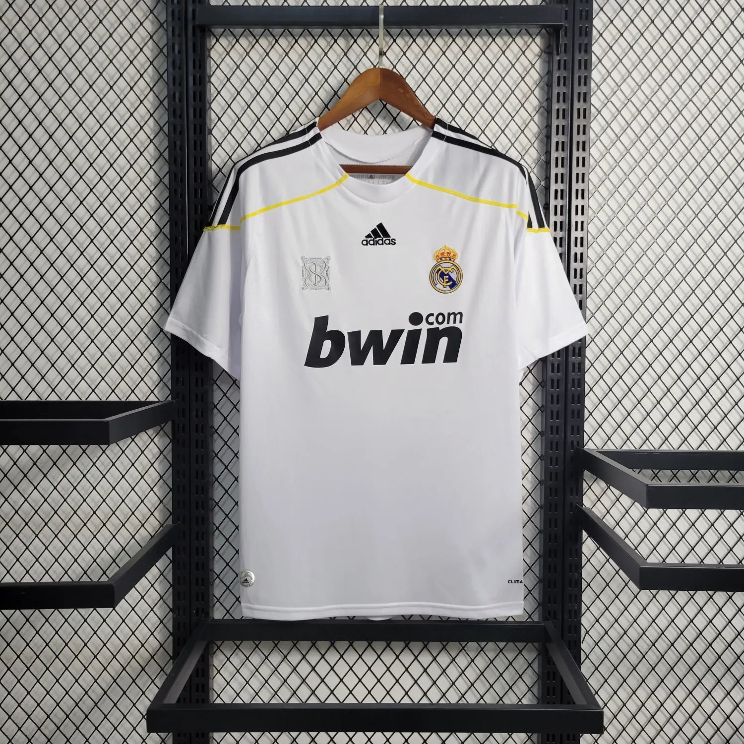 09-10 Real Madrid Home Retro 