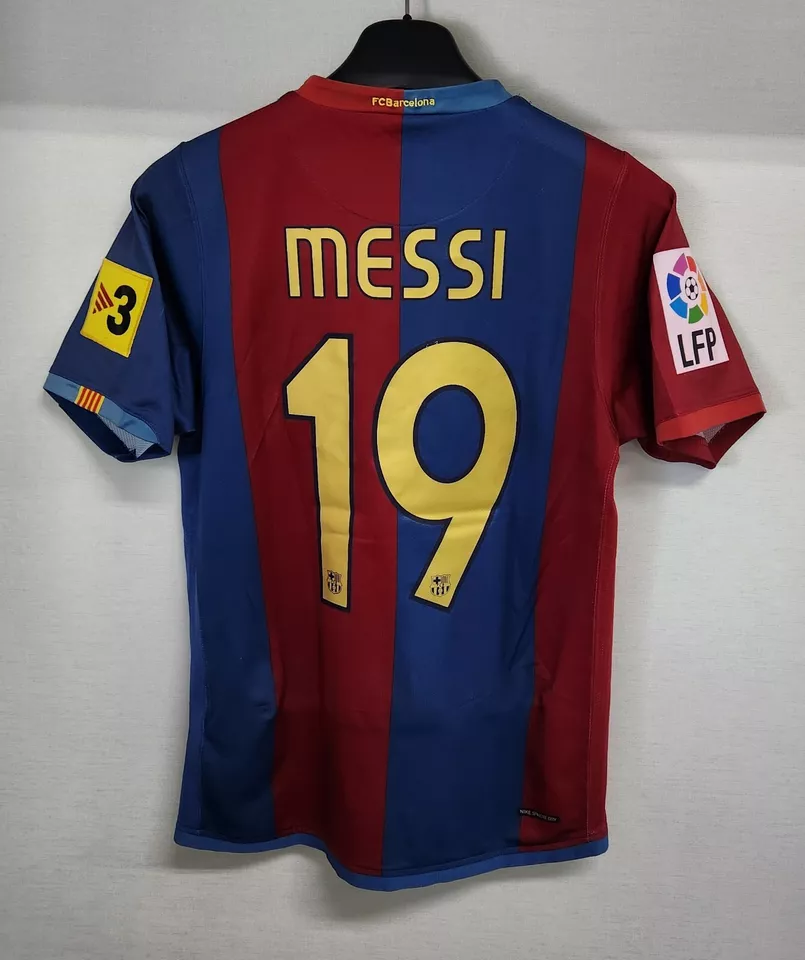 Barcelona 06/07 Home Messi 19 - Image 3
