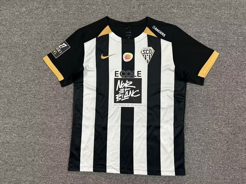 25-26 Angers Home Fan Version