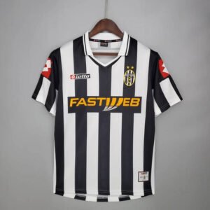 01-02 Juventus Home Retro 