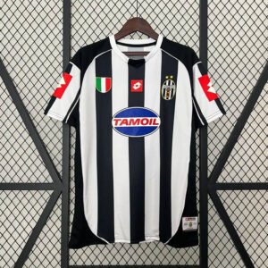02-03 Juventus Home Retro