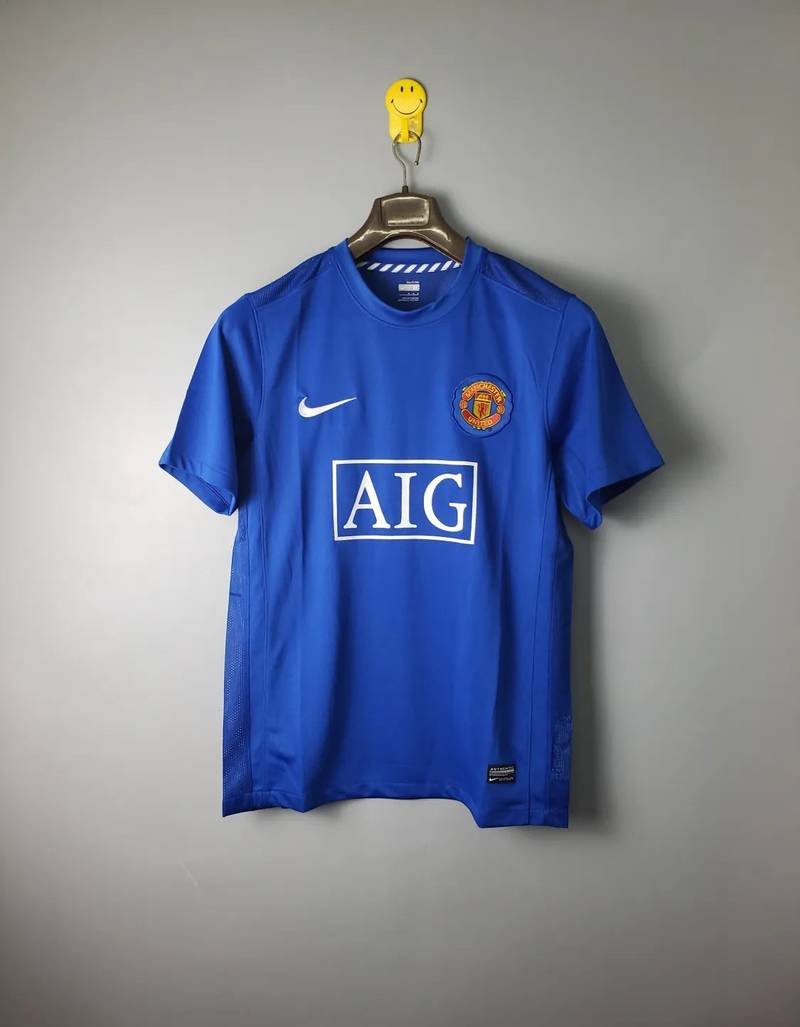 08-09 Manchester United Blue Retro
