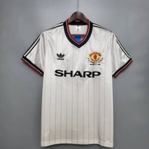 1983 Manchester United Away Retro 