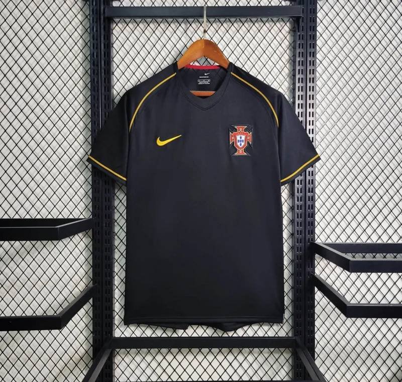 2006 Portugal Away Retro