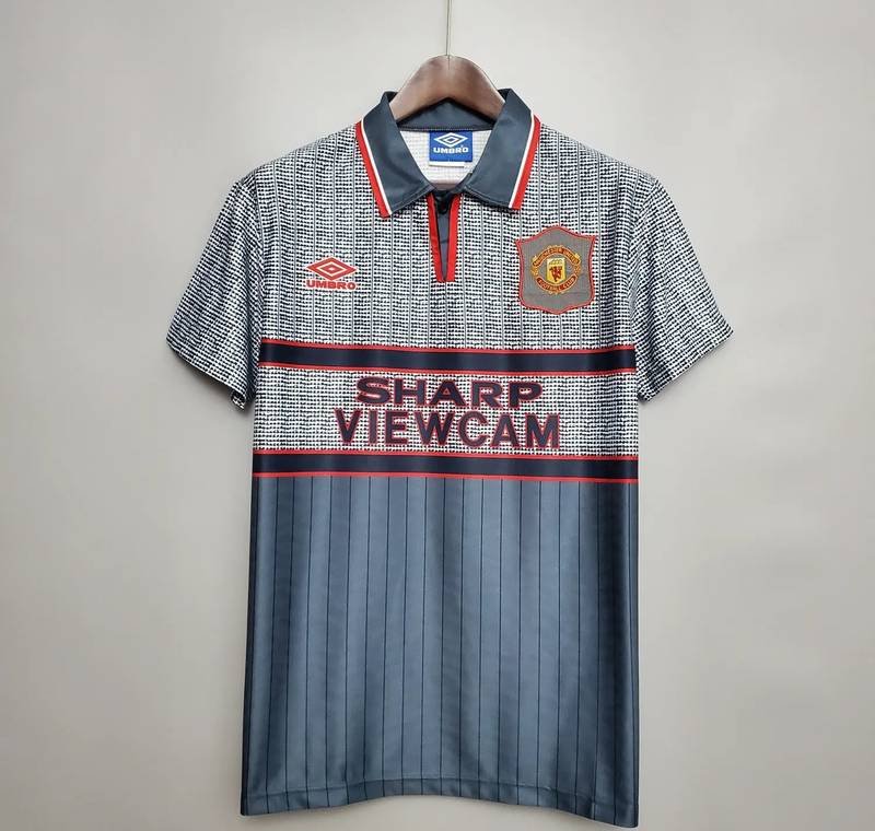 95-96 Manchester United Away Retro